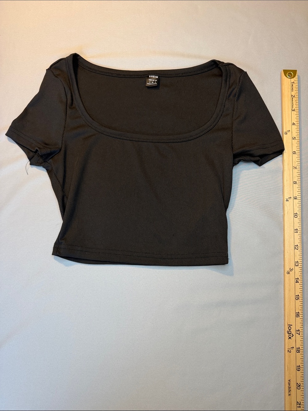 SHEIN Black Ribbed Scoop Neck Crop Top